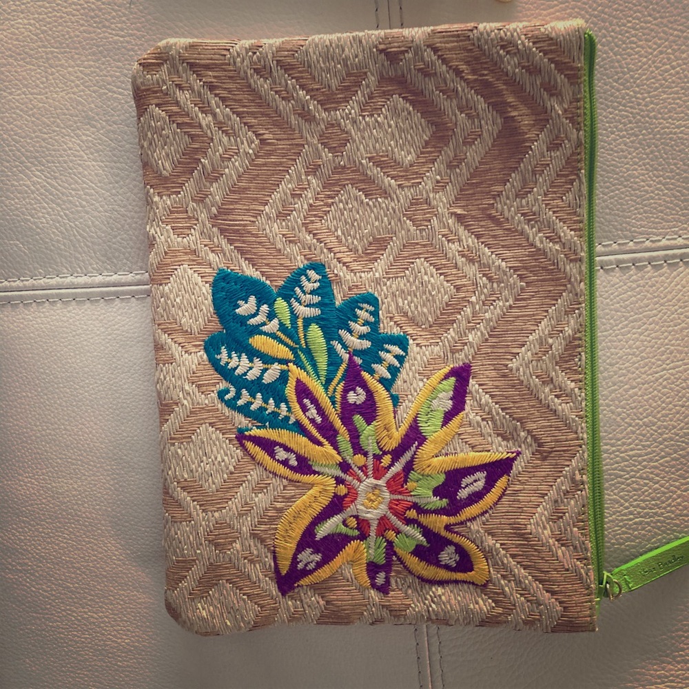 Clutch Straw bag